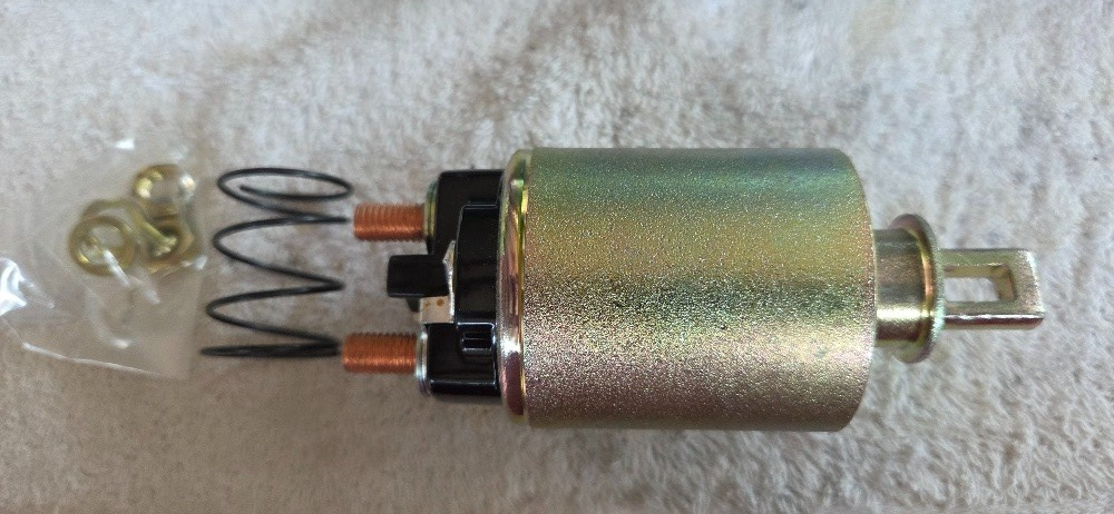 12V SOLENOID FIT Nissan Patrol , Isuzu SD33, NOS