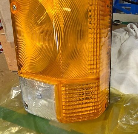 219-1602L-CY / 1602R Front Signal Lamp Hino Truck FF Assembly LH and RH Pair