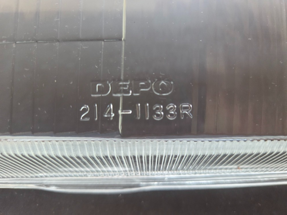Depo 214-1133R TR-TS Magna LHS Lens - Image 3