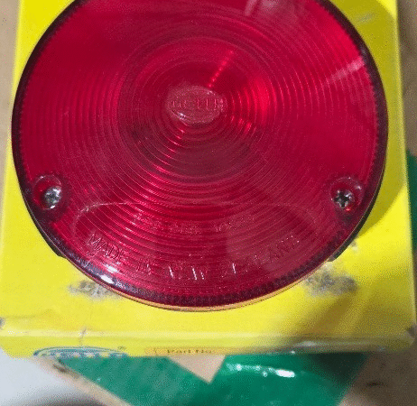 HELLA 2386 - RED STOP/TAIL/No PLATE - 500 Series - NOS