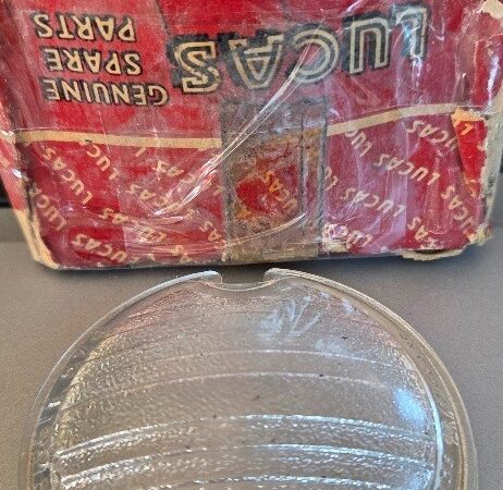 Lucas Original NEW Lucas car side light lens Ref L574 NOS