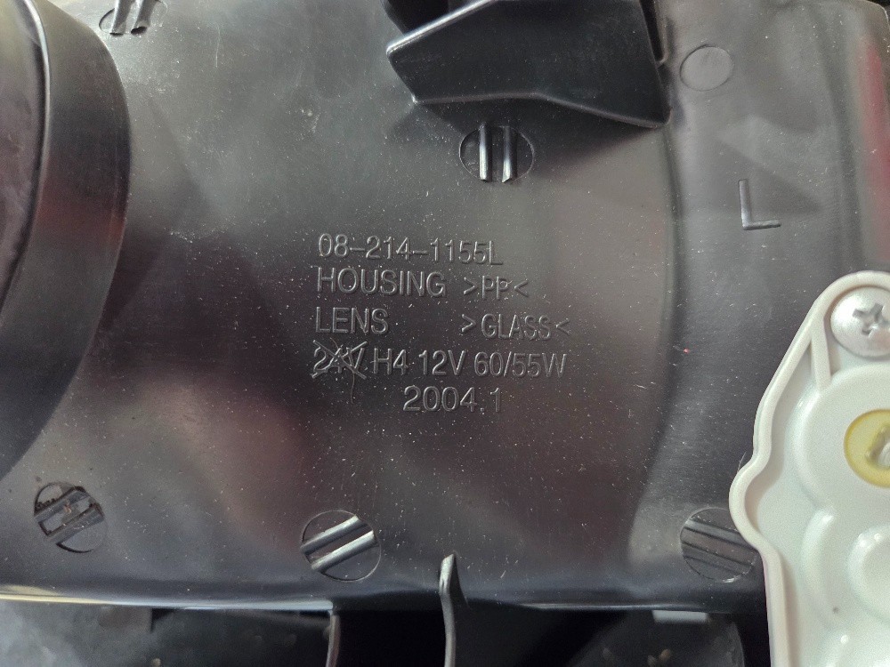 Headlight Front Lamp For MITSUBISHI DELICA 1999 - Image 6