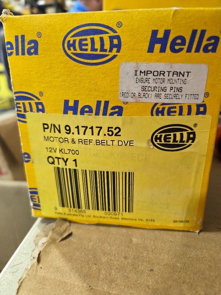 Hella 9.1717.52 Motor & Reflector 12V Suit KL700