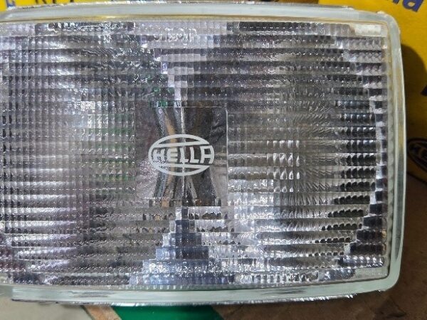 Hella Twin Beam Close Range Work Light 9.1531.01 NOS
