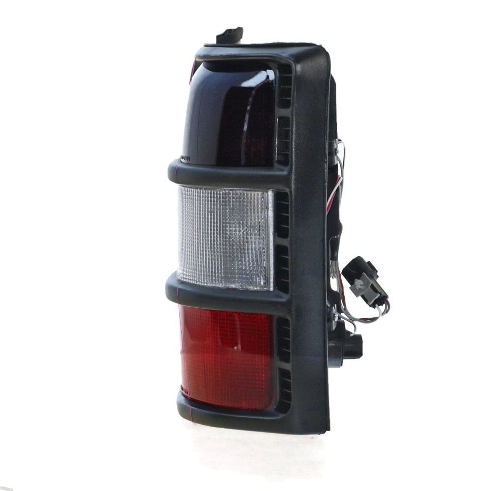 Mitsubishi Pajero 9/97-6/00 R/H Tail Lamp NOS - Image 3