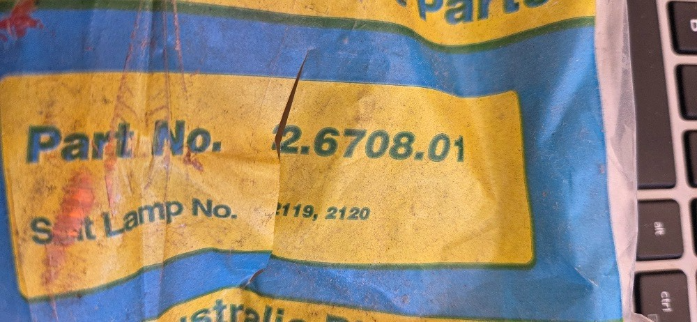 Hella Amber Lens To Suit 2119 & 2120 , 2.6708.01 NOS - Image 4