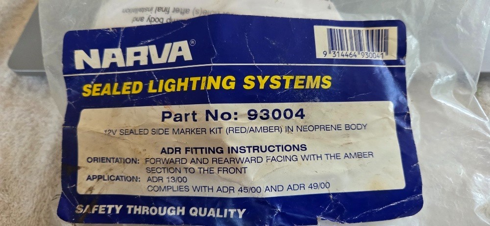 12 Volt Sealed Side Marker and Front Position (Side) Lamp (Red/Amber) NOS - Image 3
