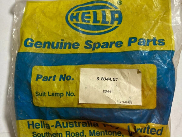 2.2044.01 Hella Lens Amber suits 2044  NOS