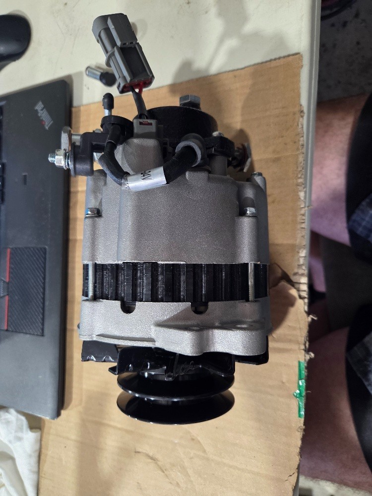 A-4031 12V 80A Alternator Suit Nissan Patrol GQ, Broken Piece of Vac Pump
