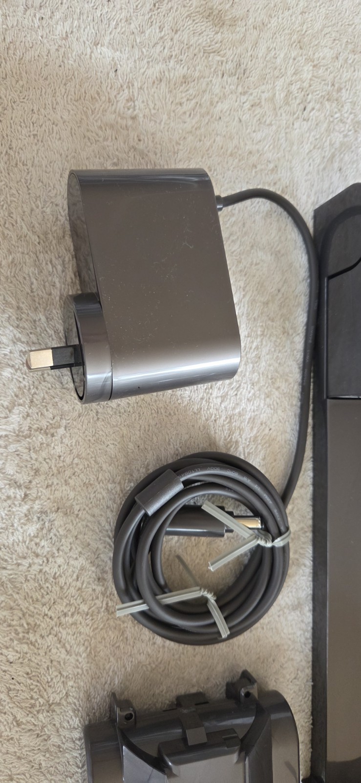 Dyson V8 Genuine Battery , Charger And Charging Dock . - Image 7