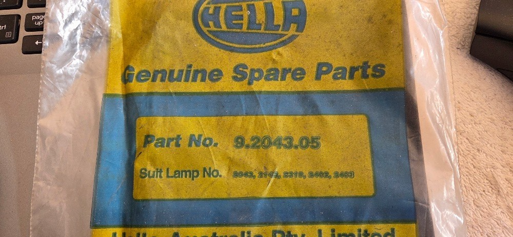HELLA TAIL LAMP LIGHT GASKET FOR 2143, 2319,2402,2403 LAMPS 9.2043.05 x 1 - Image 3