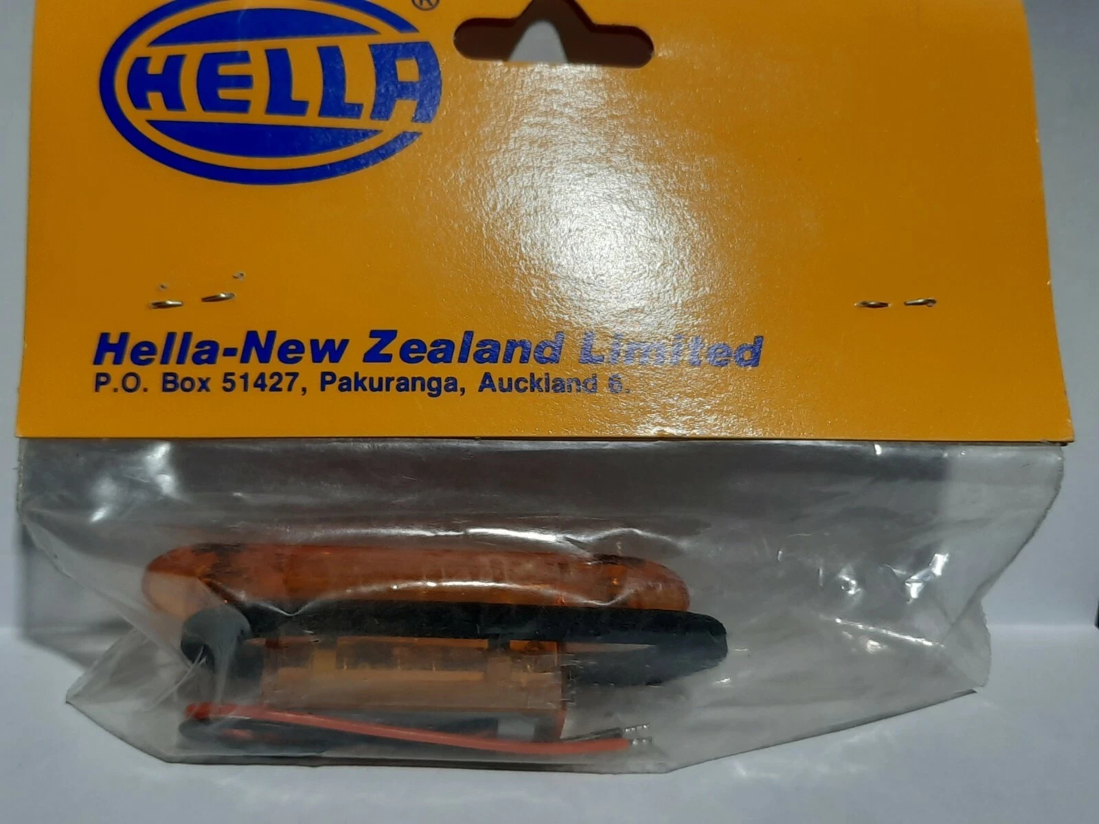 Hella 95951053 Wide Rim LED Courtesy Lamp - Amber, 24V DC NOS - Image 4