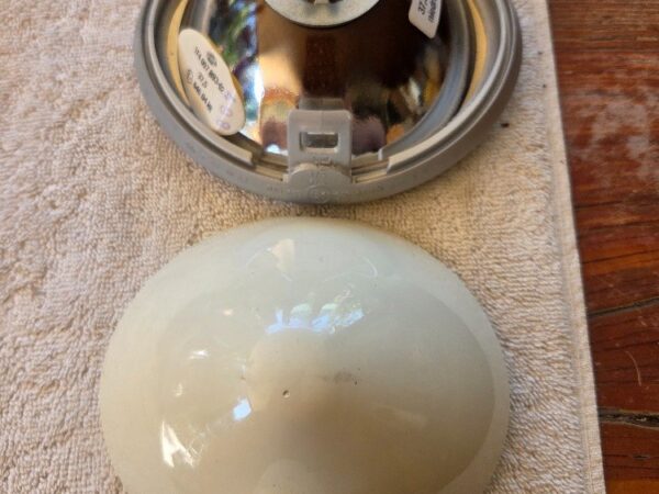 Hella Comet 200 White NOS/Marked