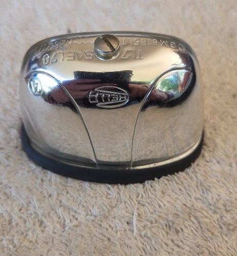 Hella K2821/1 Number Plate Light with Base Rubber NOS - Image 5