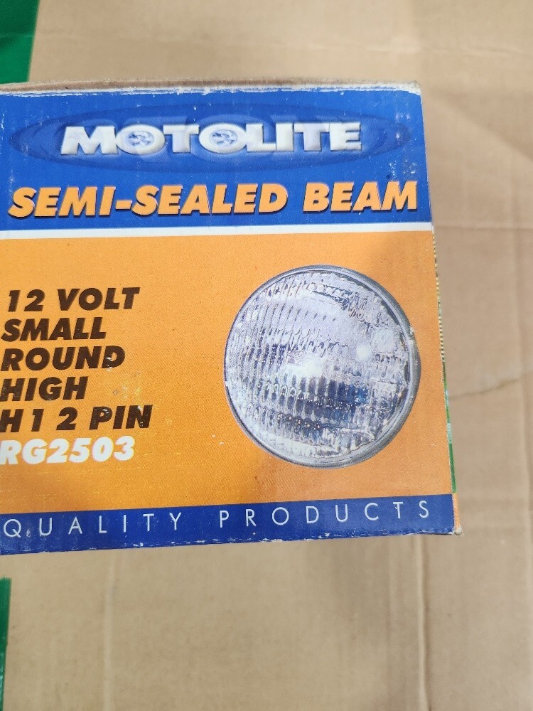Semi Sealed Beam - 5-3/4″ Round Small High/Low H1 2 Pin - Motolite - Image 4
