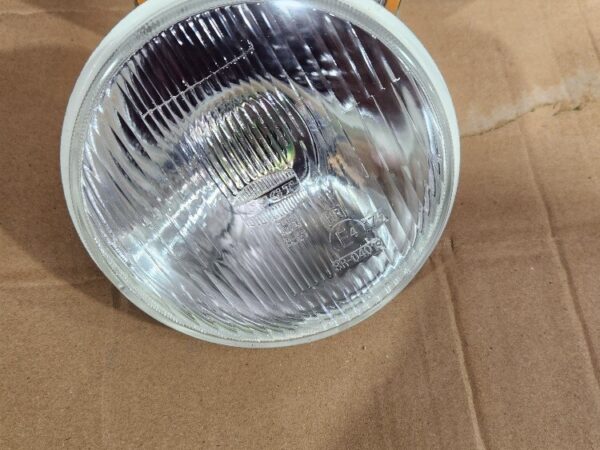 Semi Sealed Beam - 5-3/4″ Round Small High/Low H1 2 Pin - Motolite