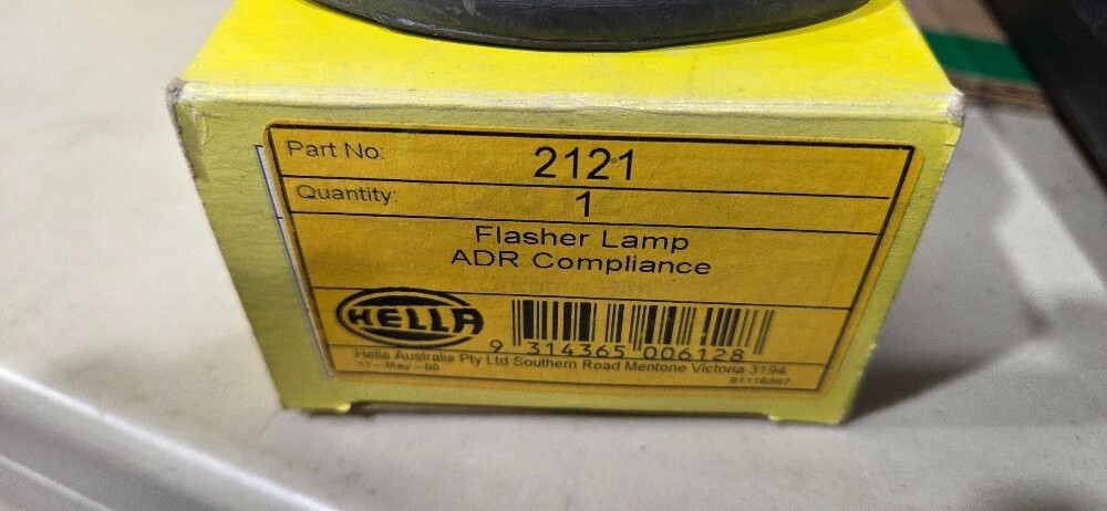 HELLA 2121 AMBER INDICATOR LAMP NOS - Image 3