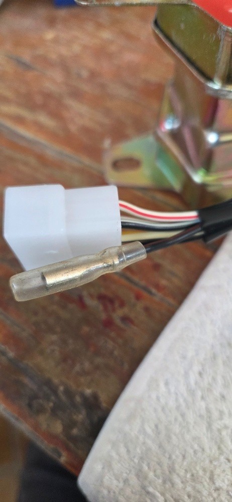 Hitachi / Nissan 12V external Regulator E33-2001 NOS - Image 5