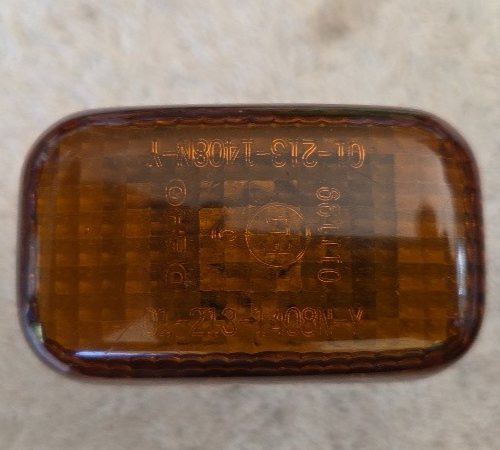 Marker Light LH/RH Isuzu - ISUZU 97-2003 models, NOS