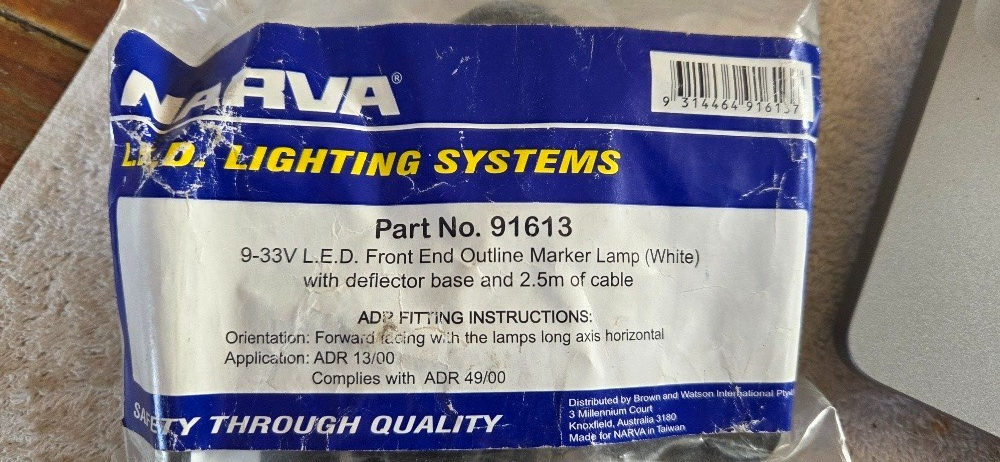 Narva 91613 , 9-33 VOLT MODEL 16 LED FRONT END OUTLINE MARKER (WHITE) NOS - Image 3