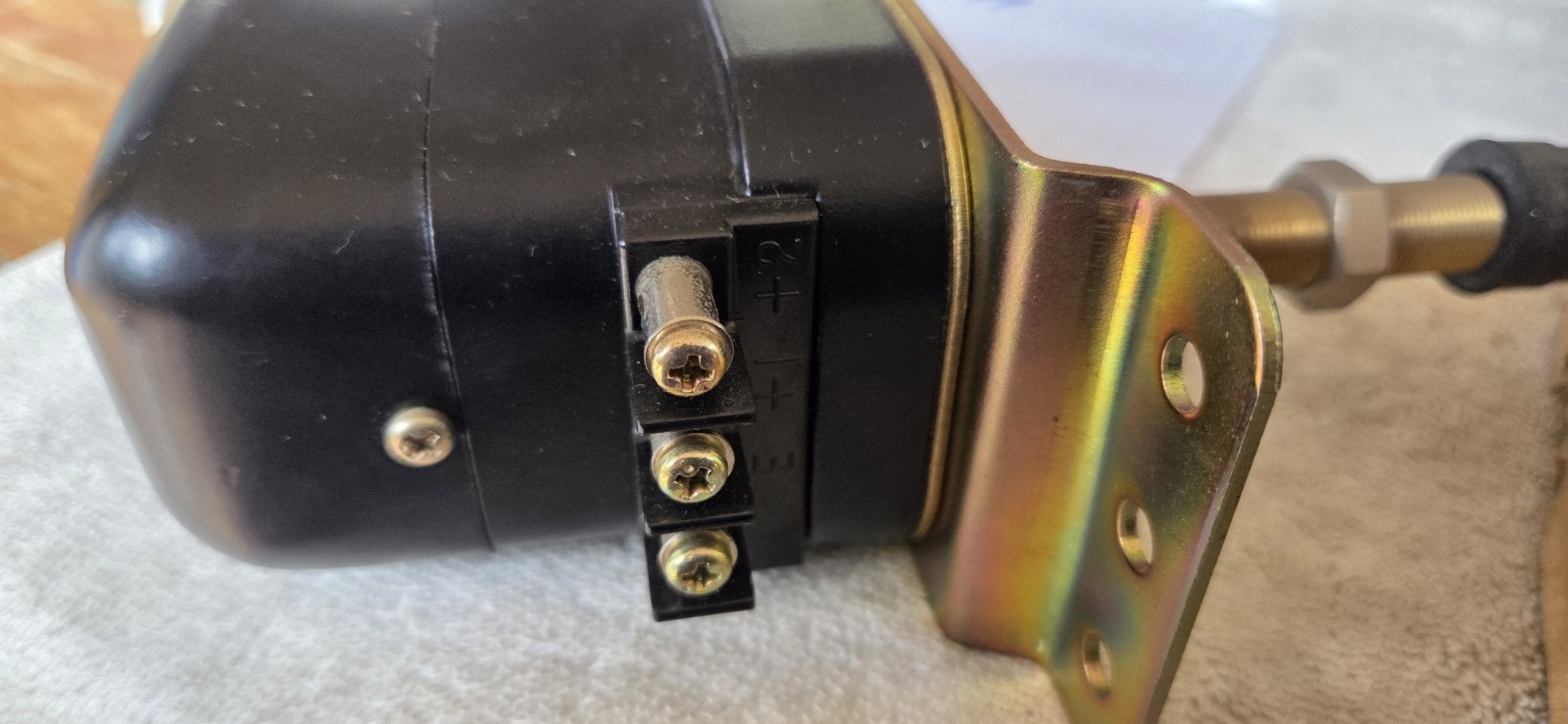 Wiper Motor 12v Truck 90deg Sweep - Image 4