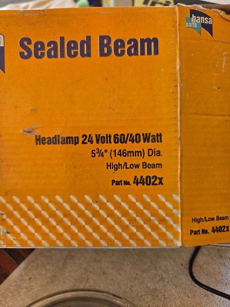 146mm Round 24VOLT 60/40W-Sealed Beam Headlamp Insert - Image 4