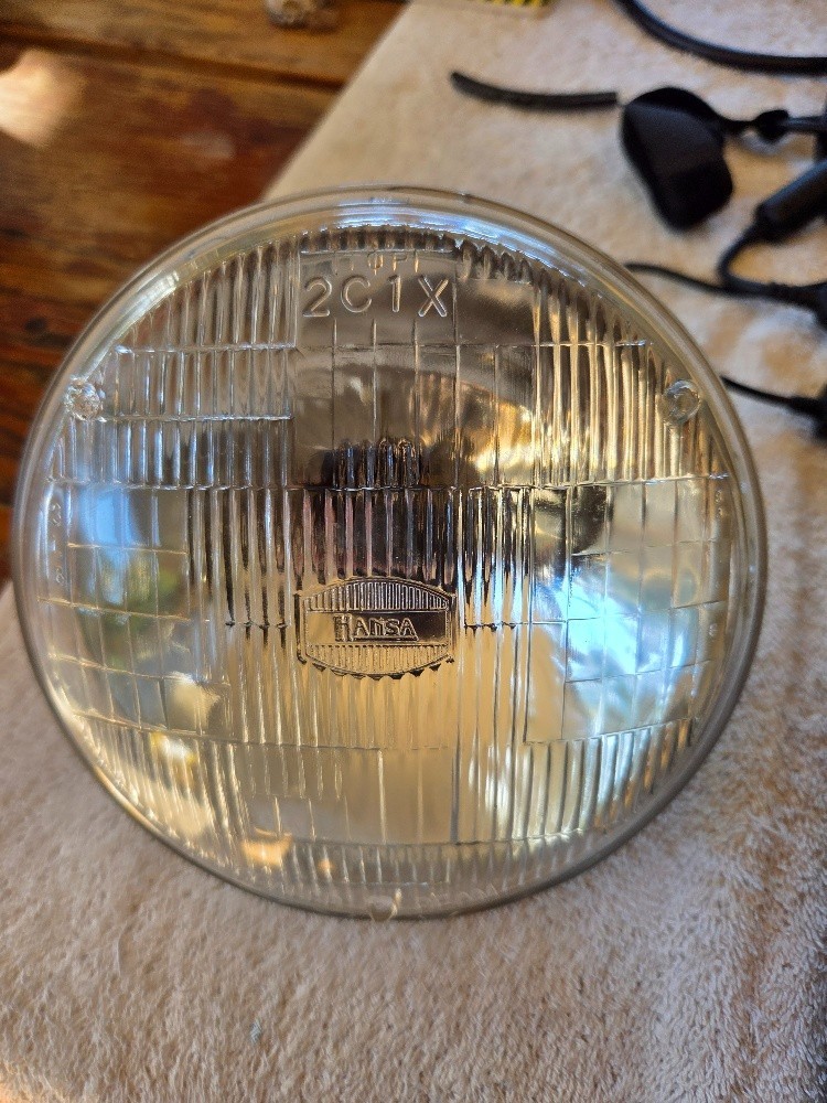 146mm Round 24VOLT 60/40W-Sealed Beam Headlamp Insert