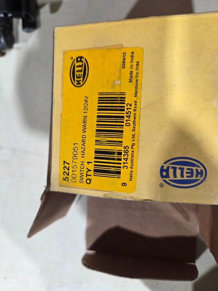 Hella 5227 - Hazard Warning Switch 12-24V Compact Design-In Dash/Under