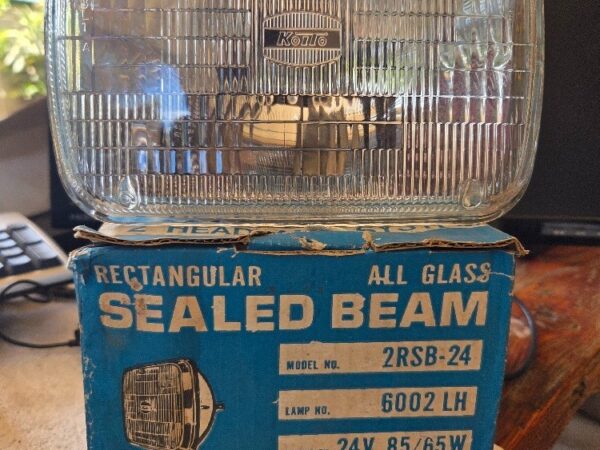 Koito 2RSB-24 6002LH 24V 85/65W Sealed Beam
