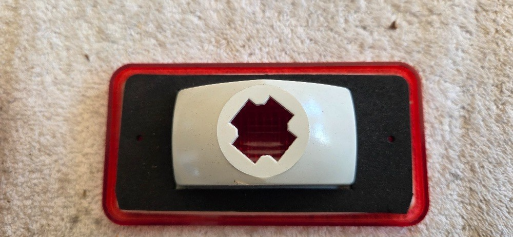 Narva 86650 Rear End Outline Marker Lamp (RED) Lens Only - Image 5