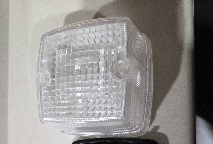 Hella 1405 - Reversing Lamp - CLEAR - LENS ONLY