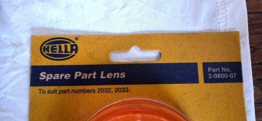 LENS Hella 2.9800.07 - AMBER Side Marker to suit Hella 2032 - 2033 NOS - Image 3