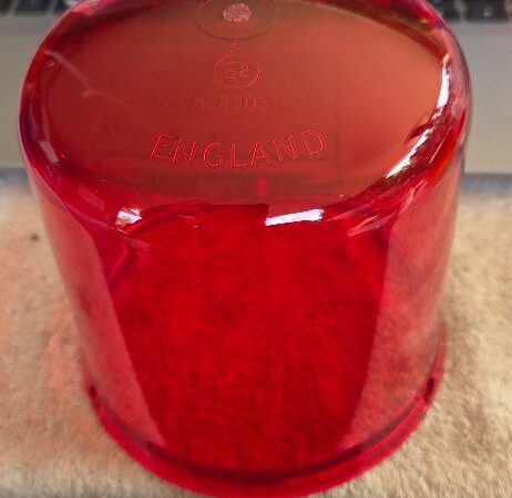 BRITAX Red Lens to suit 320 321 322 324 Series Beacons NOS