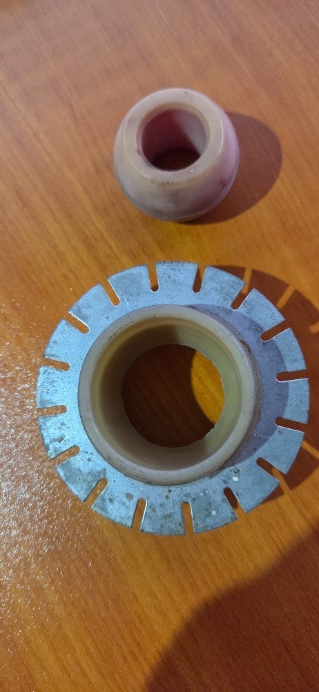 Borg Warner | Single Rail Shifter Nut, Bush, Genuine NOS - Image 3