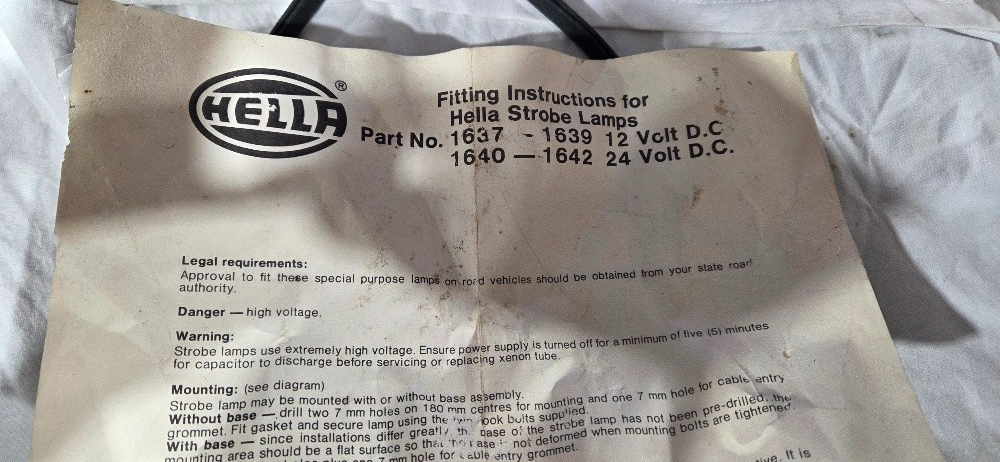 Hella 1639 Strobe Lamp 12V Amber NOS - Image 5