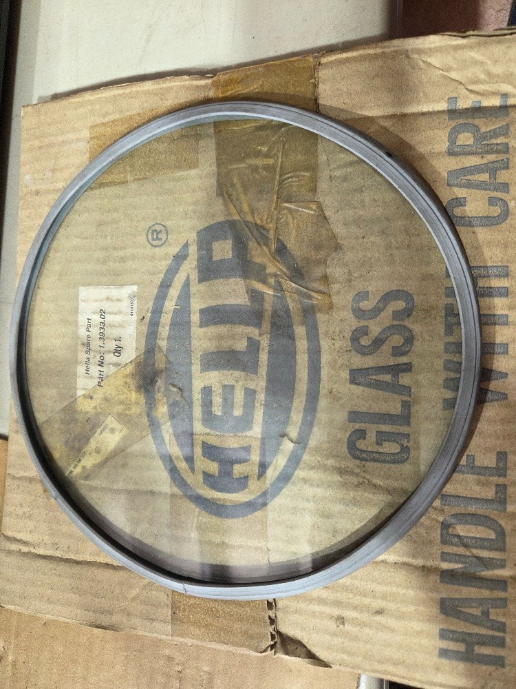 Hella Clear Lens & Gasket To Suit 1507 1.3933.02