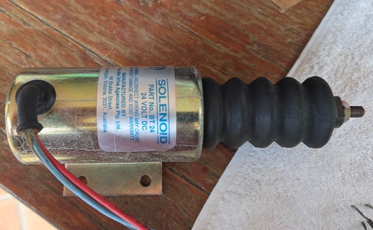 Solenoid 24v Fuel Shutoff Solenoid BT 24 , see pictures, NOS