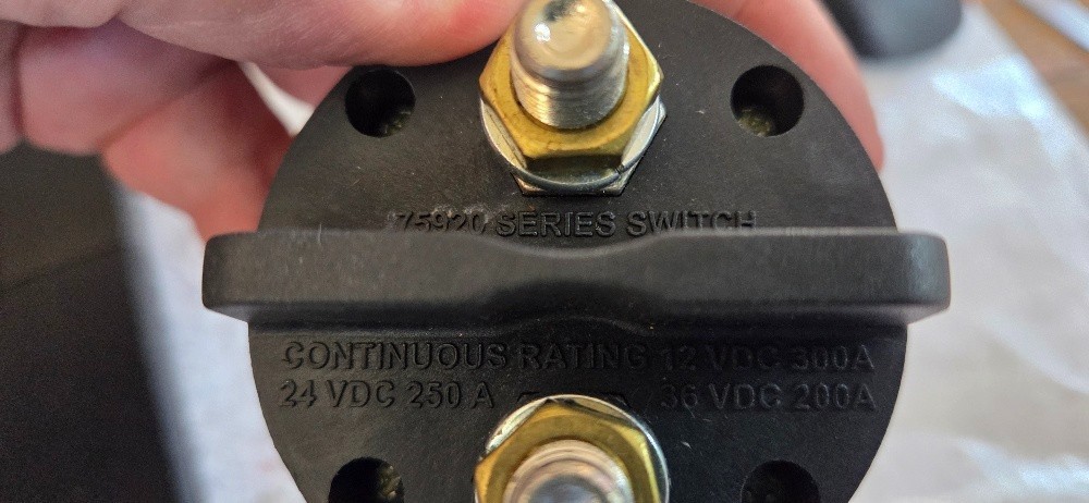 75920b 300 Amp Master Disconnect Switch missing top knob - Image 4