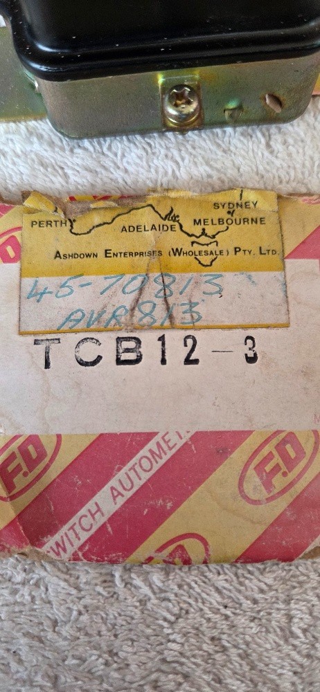 Regulator TCB12-3 Genuine NOS - Image 5