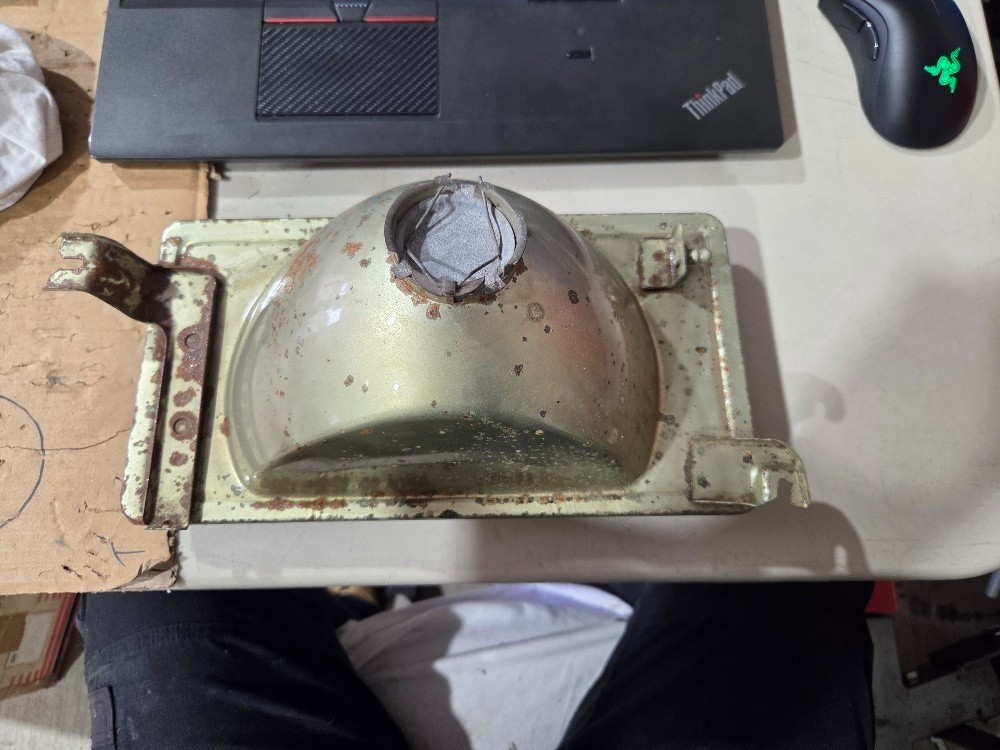 Right Hand HNS712-2R000 Headlight Suspected to Suit Nissan Pulsar - Image 3
