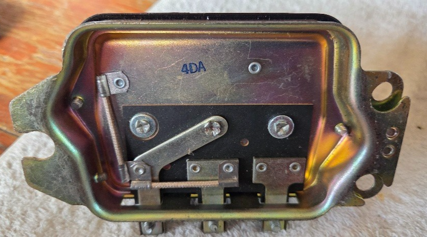 Voltage Regulator 12V AC Delco 2126 NOS - Image 3