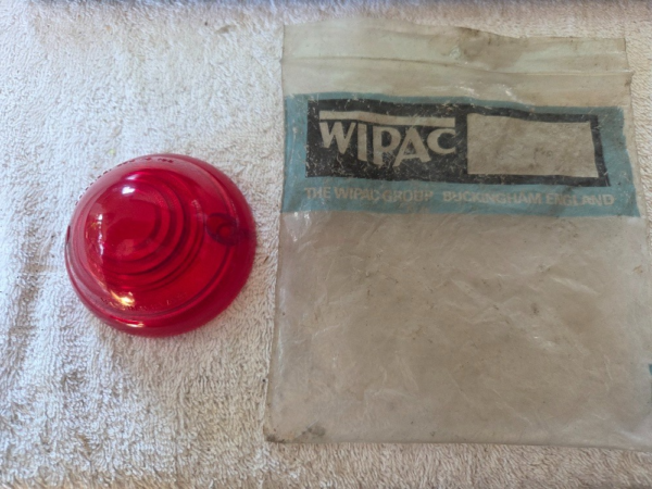 Wipac BS.2516G1 Red Lens Series 169 Suit Lucas Possibly