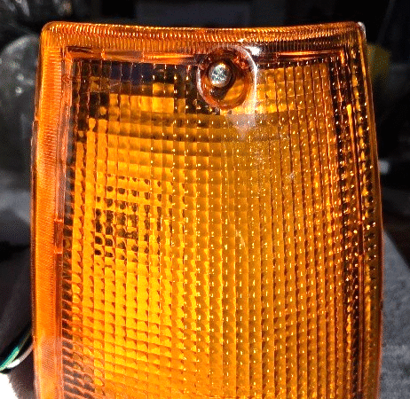216-1508Ry MAZDA B2000/B2200 85-89 Front Corner Lamp NOS