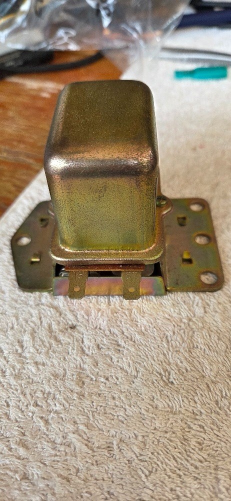 FIA12-1 F.D Voltage Regulator Made In Japan FIA12-1 F.D Voltage Regulator NOS - Image 3