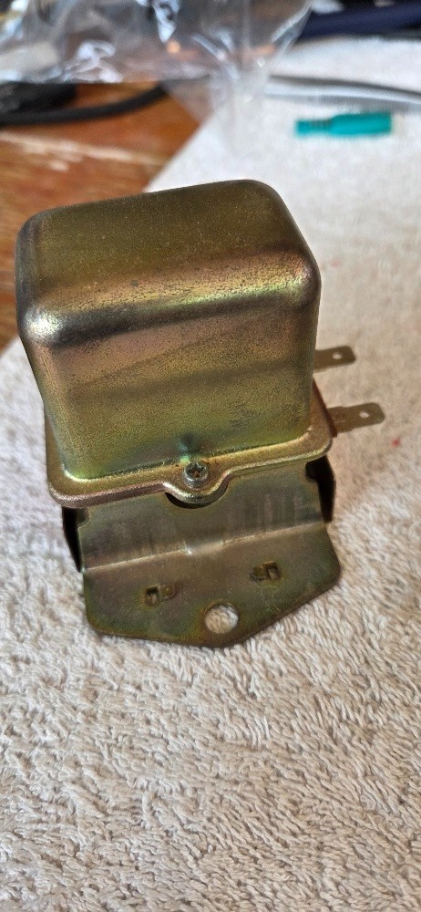 FIA12-1 F.D Voltage Regulator Made In Japan FIA12-1 F.D Voltage Regulator NOS - Image 4