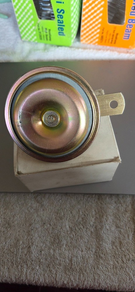 Low Tone Horn 871881 Ingram NOS
