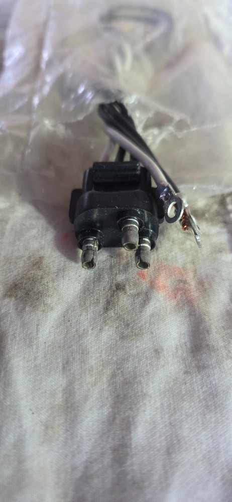 NARVA 94590 Plug and Leads For Both Single and Dual Function model 45 Lamps - Image 3