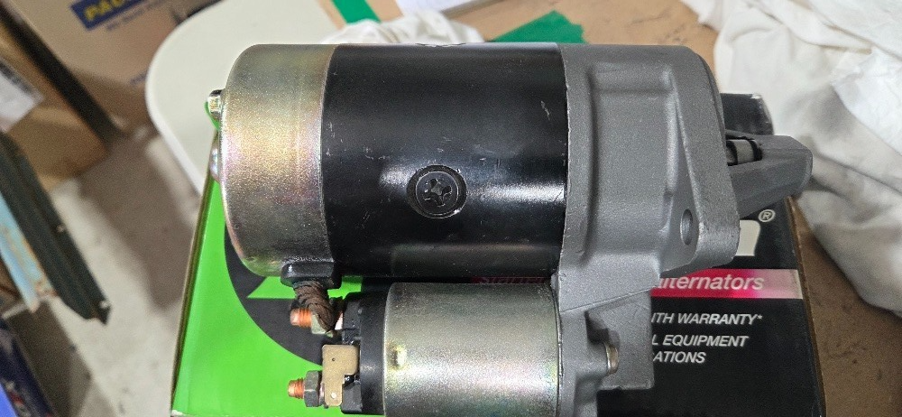 SRJ004 STARTER MOTOR 12V 9TH CW Hitachi STYLE NOS - Image 4